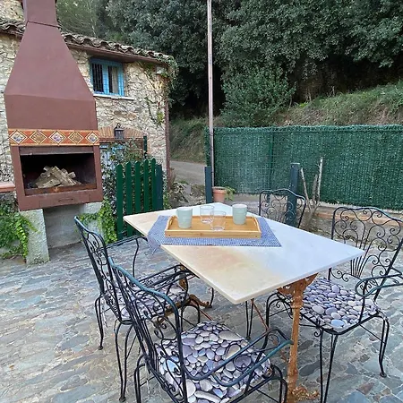Casa Con Encanto En El Bosque Y A 10 Min De Girona